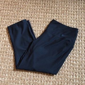 Nike Cropped Leggings